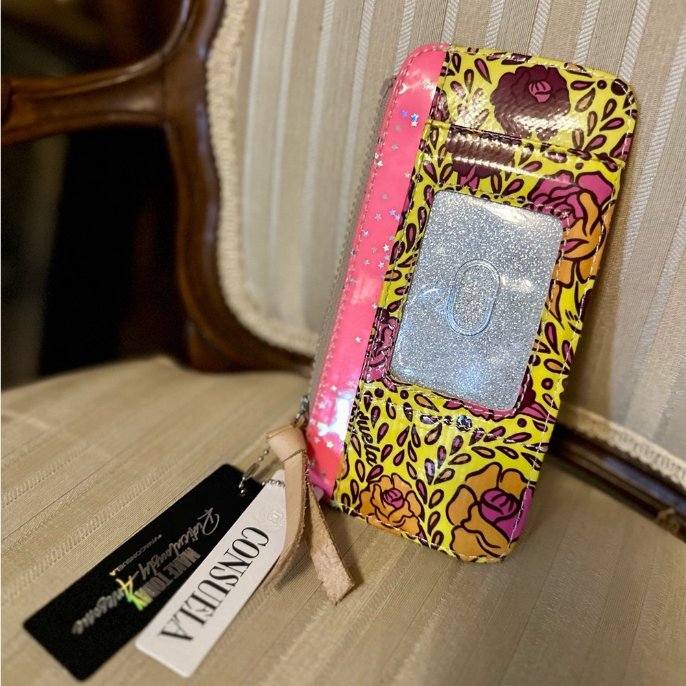Consuela card organizer, Millie NWT